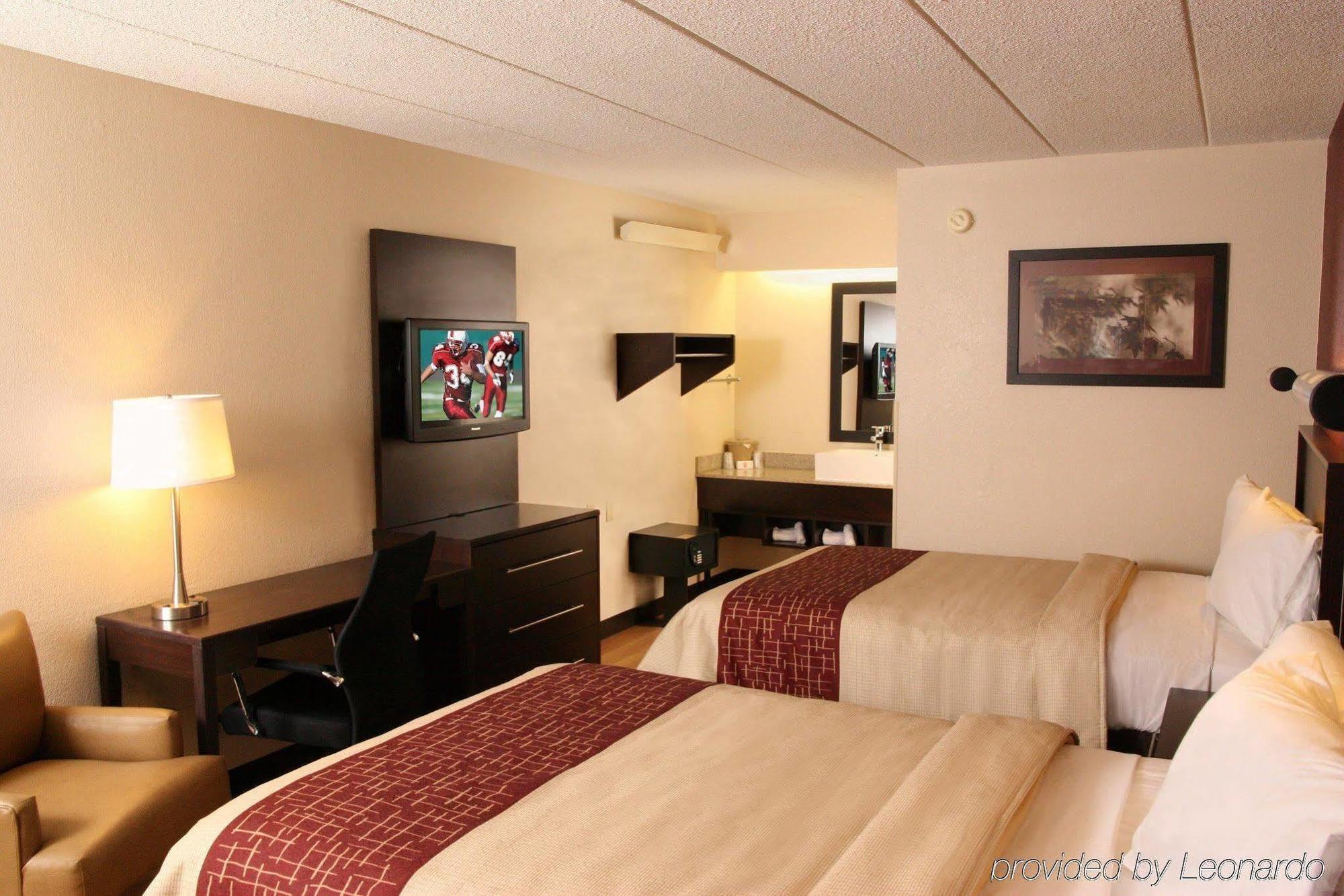 Red Roof Inn Plus+ Wilmington - Newark Christiana Exterior photo